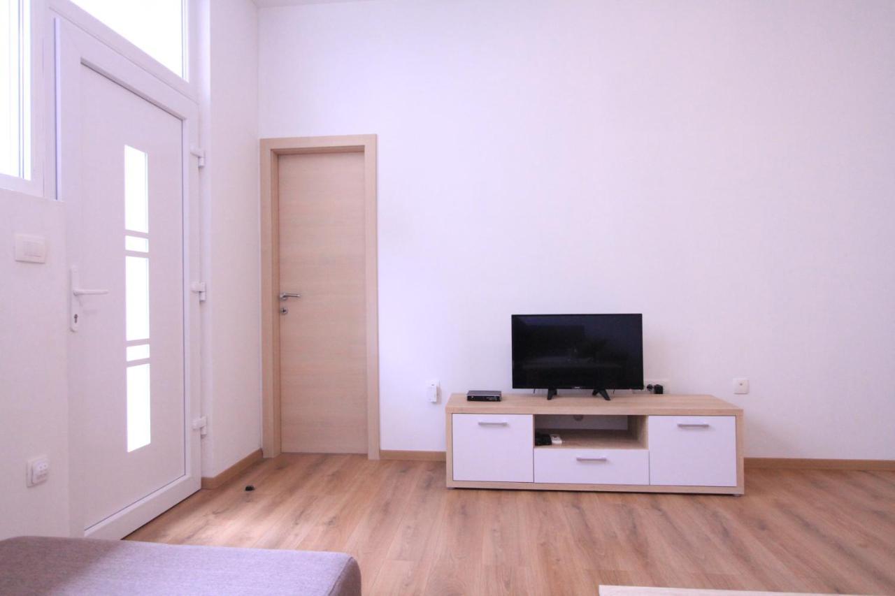 Apartman Darija Podstrana Eksteriør billede